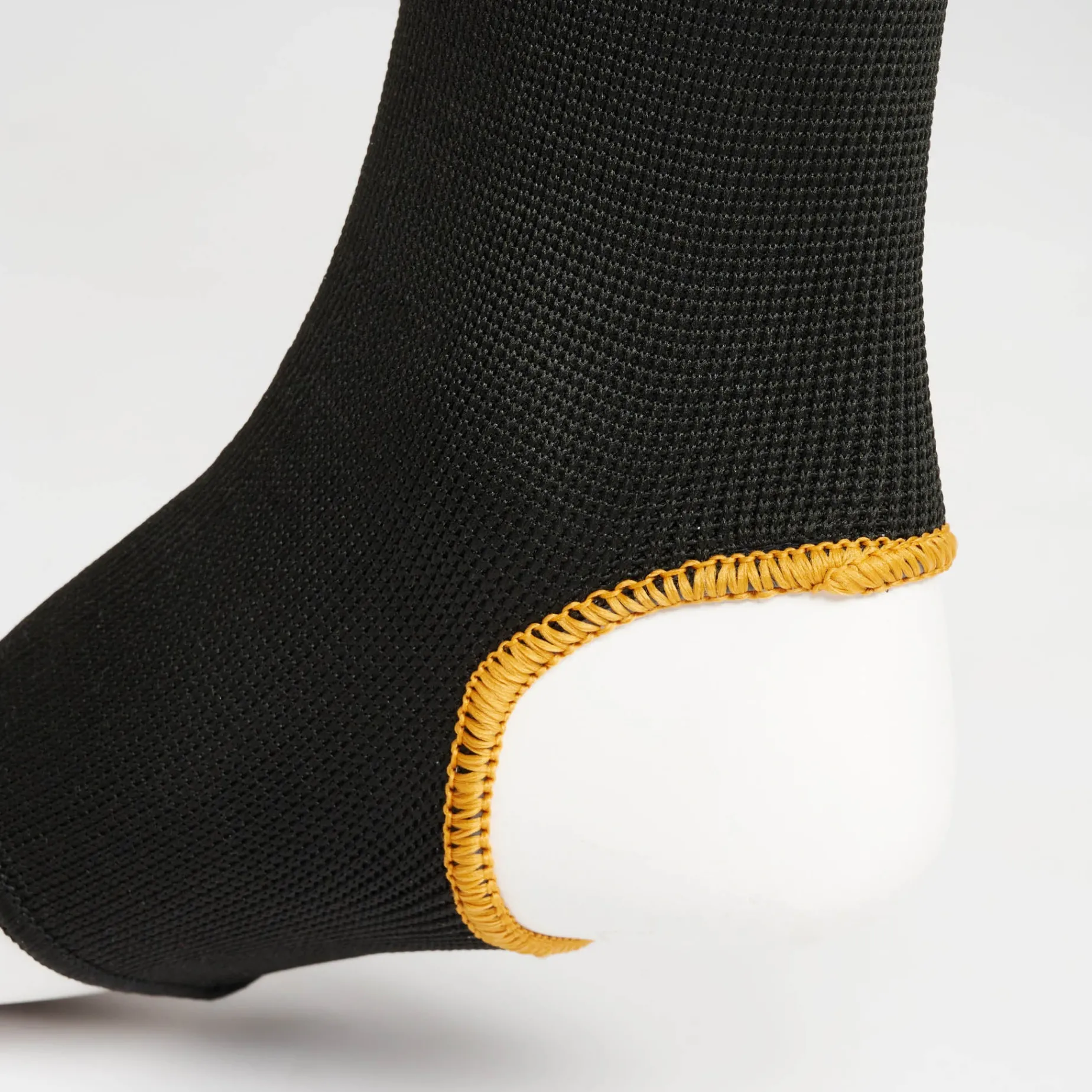 ANKLE GUARDS DNA