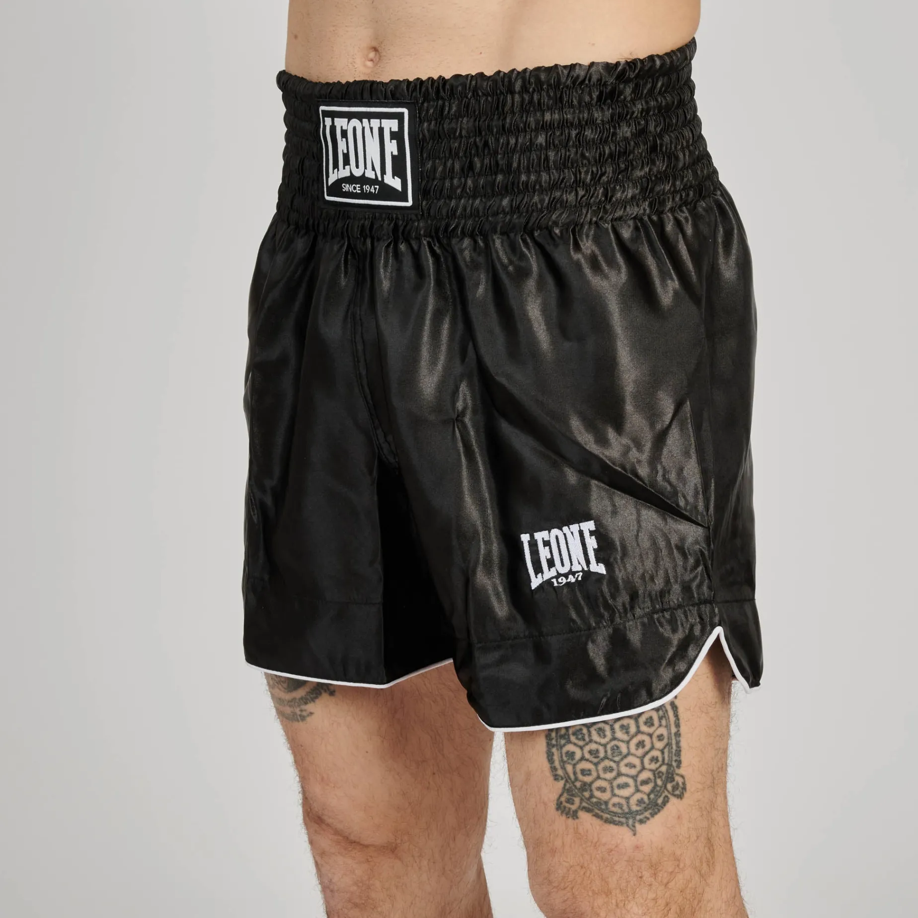 BASIC THAI SHORTS