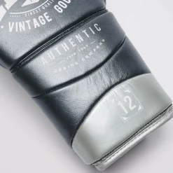 BOXING GLOVES AUTHENTIC 2