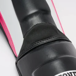 COLOR BLOCK SHINGUARDS