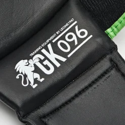 FIT/KARATE GLOVES