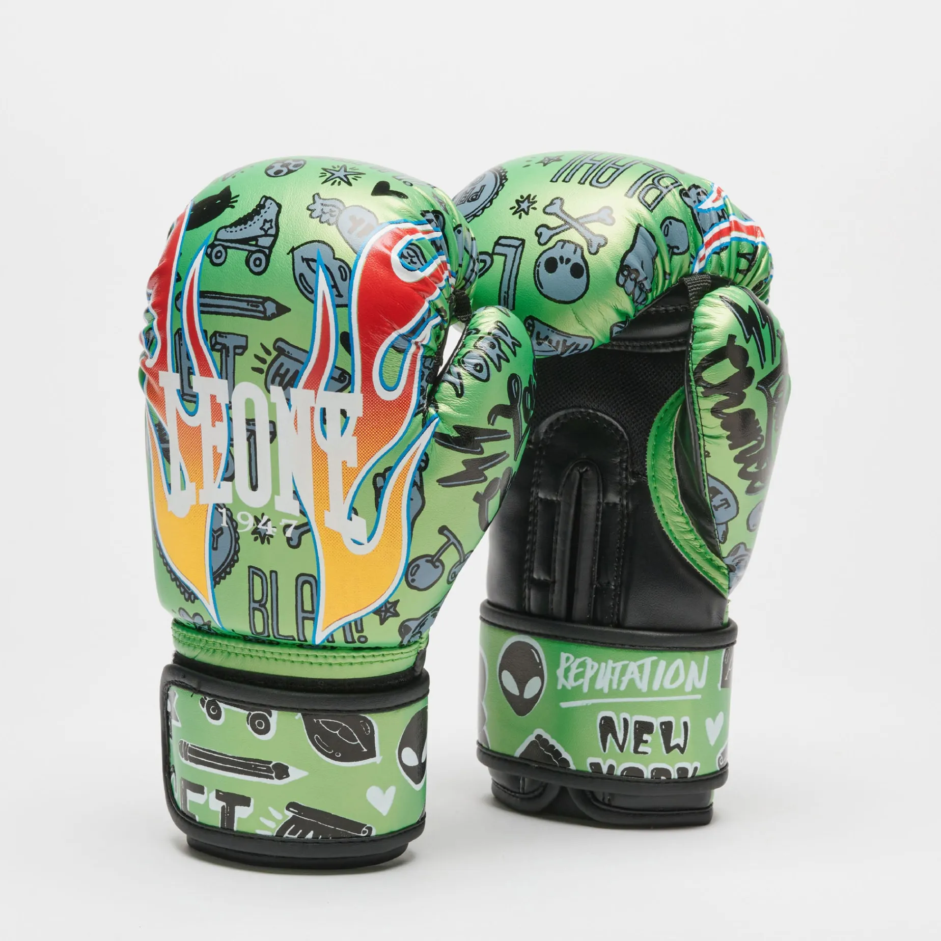 FLAMES BOXING GLOVES