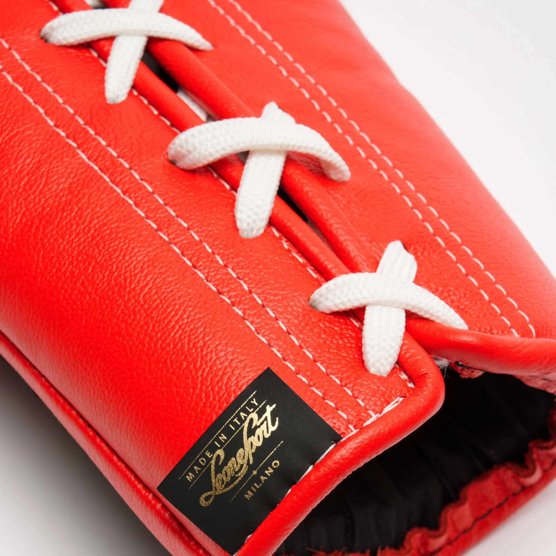 ORLANDO CLASSICO BOXING GLOVES LACES