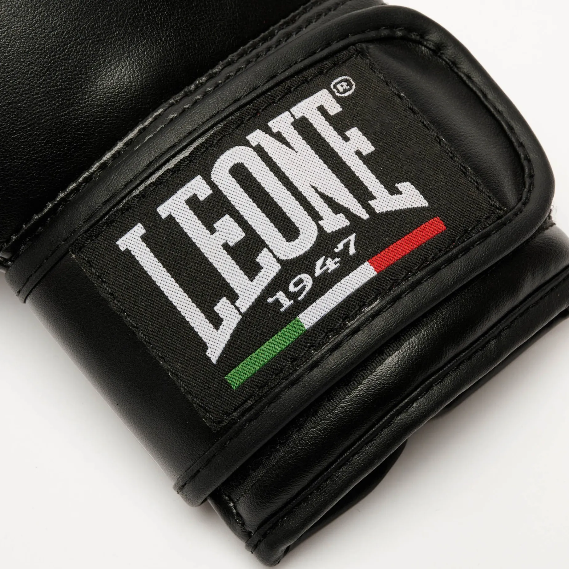 THUNDER BOXING GLOVES