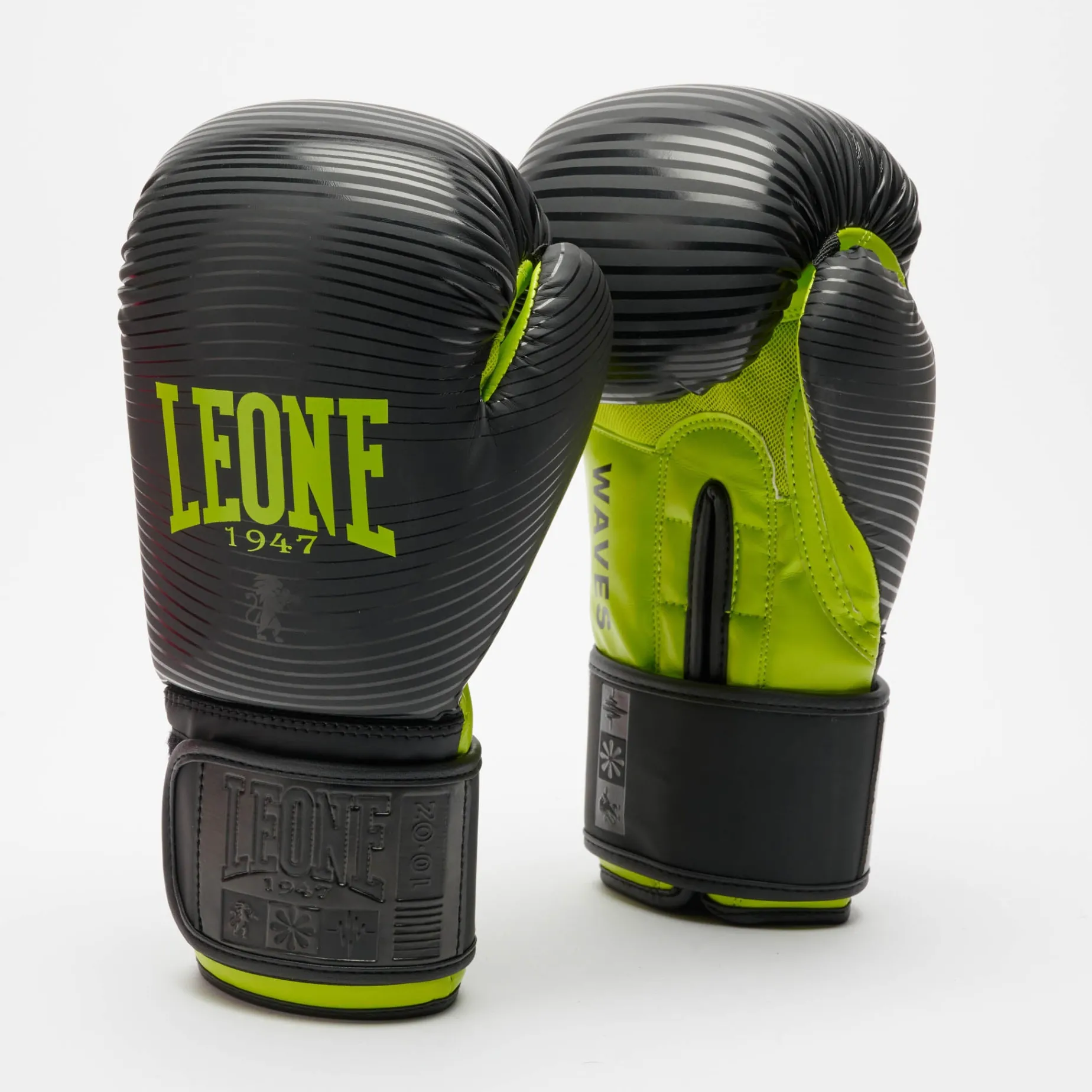 WAVES BOXING GLOVES